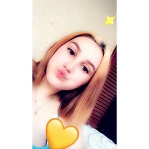 Meet your Posher, Alyssa